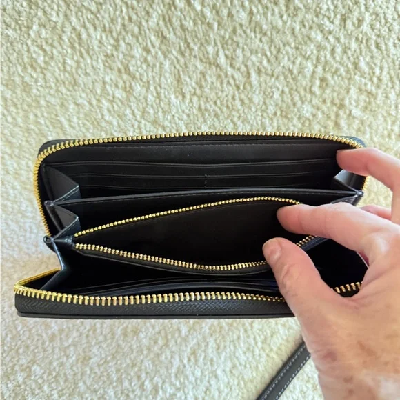 Coach Black and Tan Leopard Wristlet - Picture 4 of 6